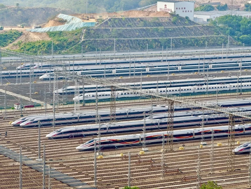 广深港高铁将加密开行 415列居全国首位