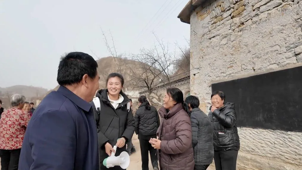 新华视点丨乡村振兴中的青春力量