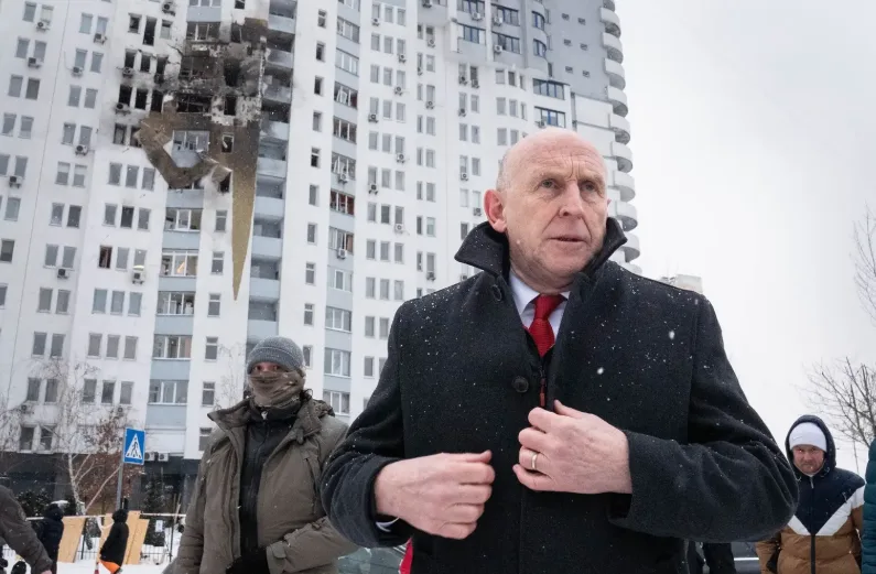 英国国防大臣自曝访乌时险遭俄“榛树”导弹袭击，俄方暂未回应